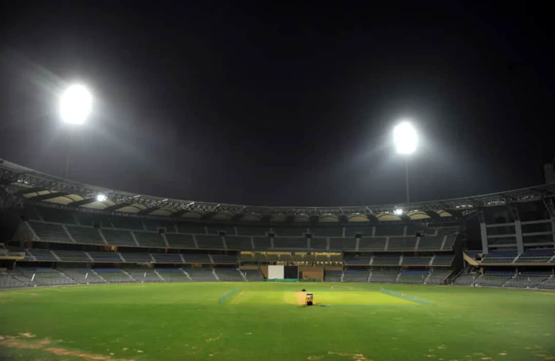 Rohit stand Wankhede